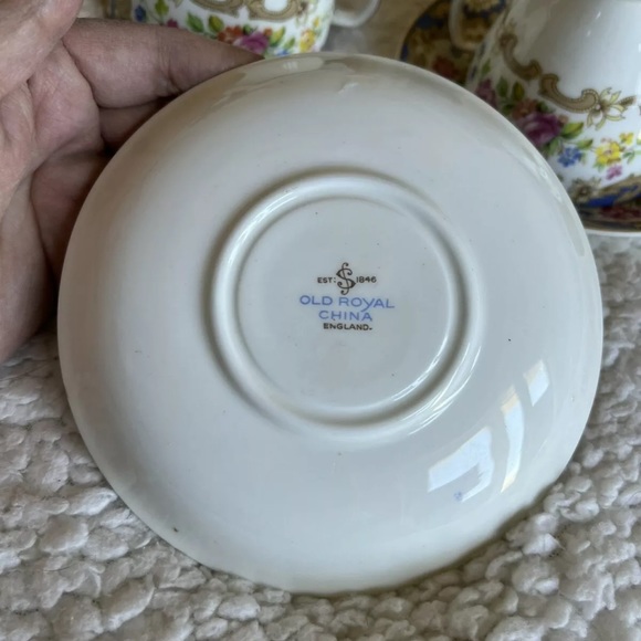 Vintage Old Royal China England Tea Cup & Saucer Set Of 2 EUC - Picture 11 of 12